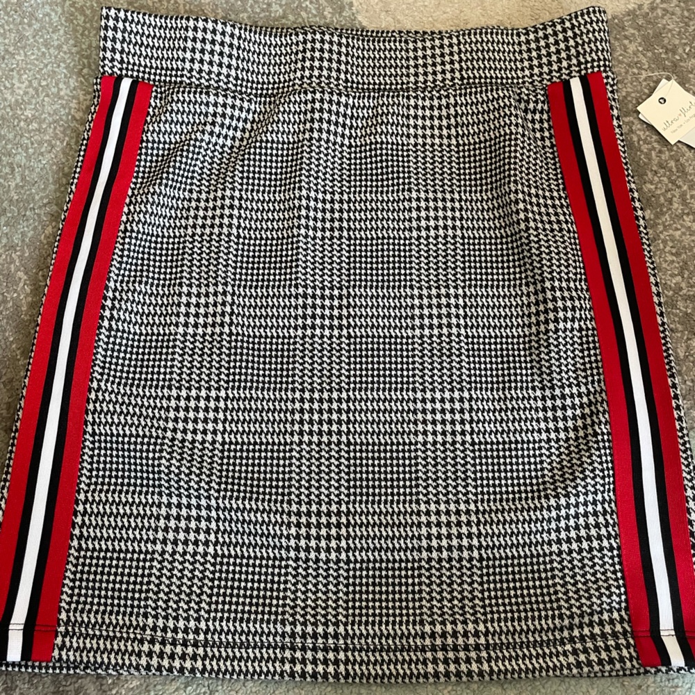 NWT skirt
